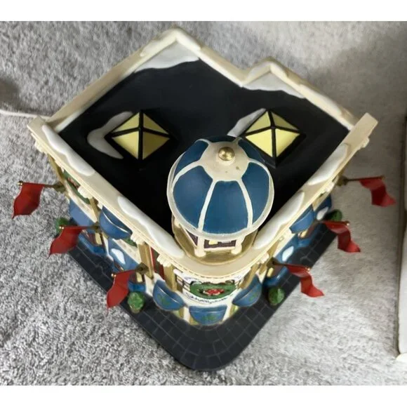 Dept 56 Hollydale's Department Store 55344 Christmas In The City Series Retired - Picture 3 of 9